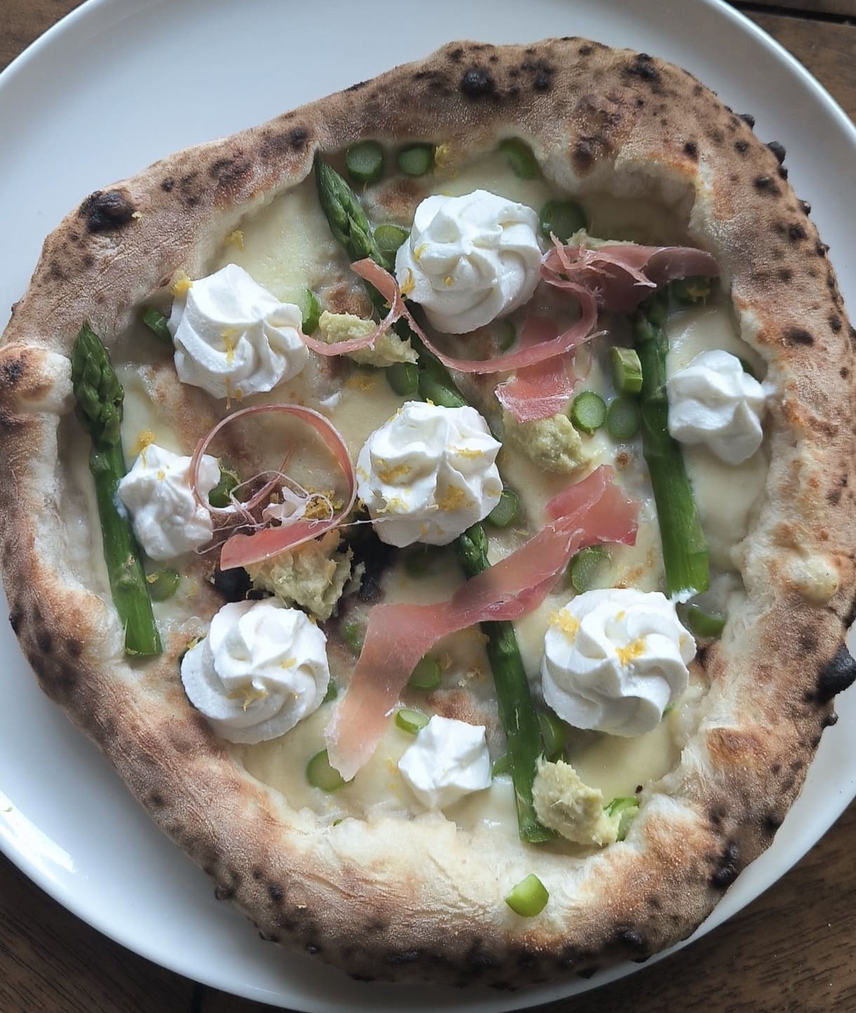 Printemps en Vert - Asperges, Ricotta & Jambon Cru